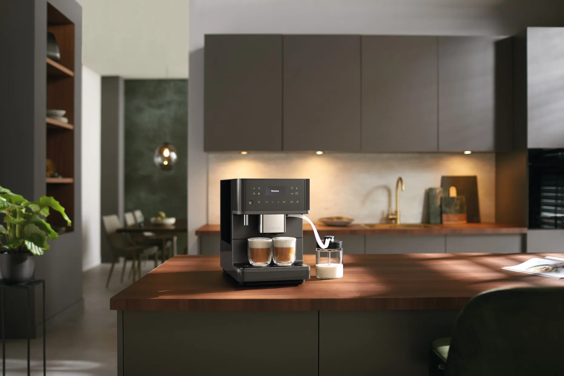 cm__milkperfection_graphi_6.webp CM 6560 MilkPerfection Graphitgrau PearlFinish