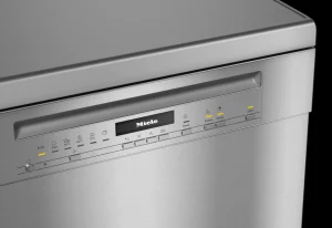 G 7210 SC Front CleanSteel Front