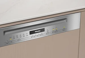 G 7137 SCi XXL AD 125 Edition CleanSteel Front